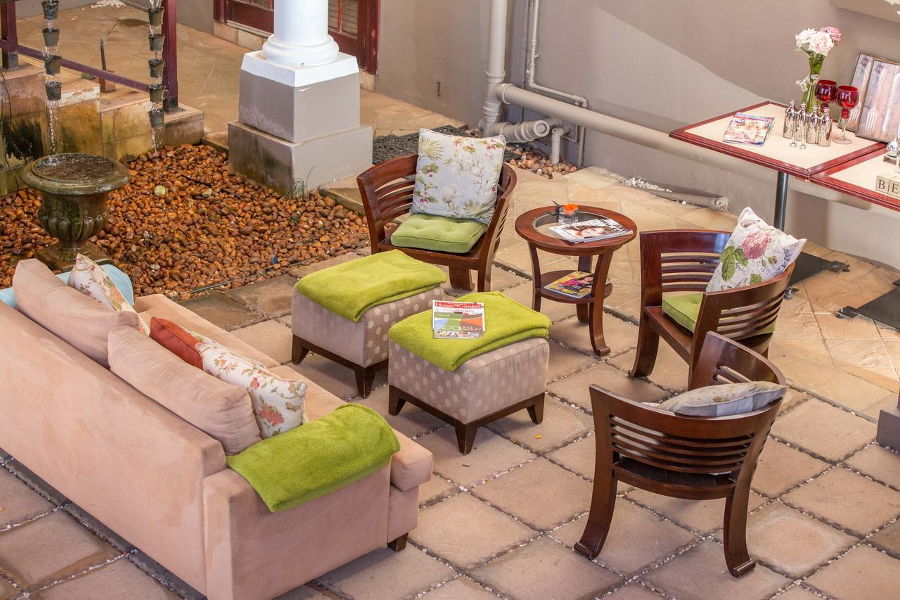 Spacube Luxury Suites And Spa Pretoria-Noord Esterno foto